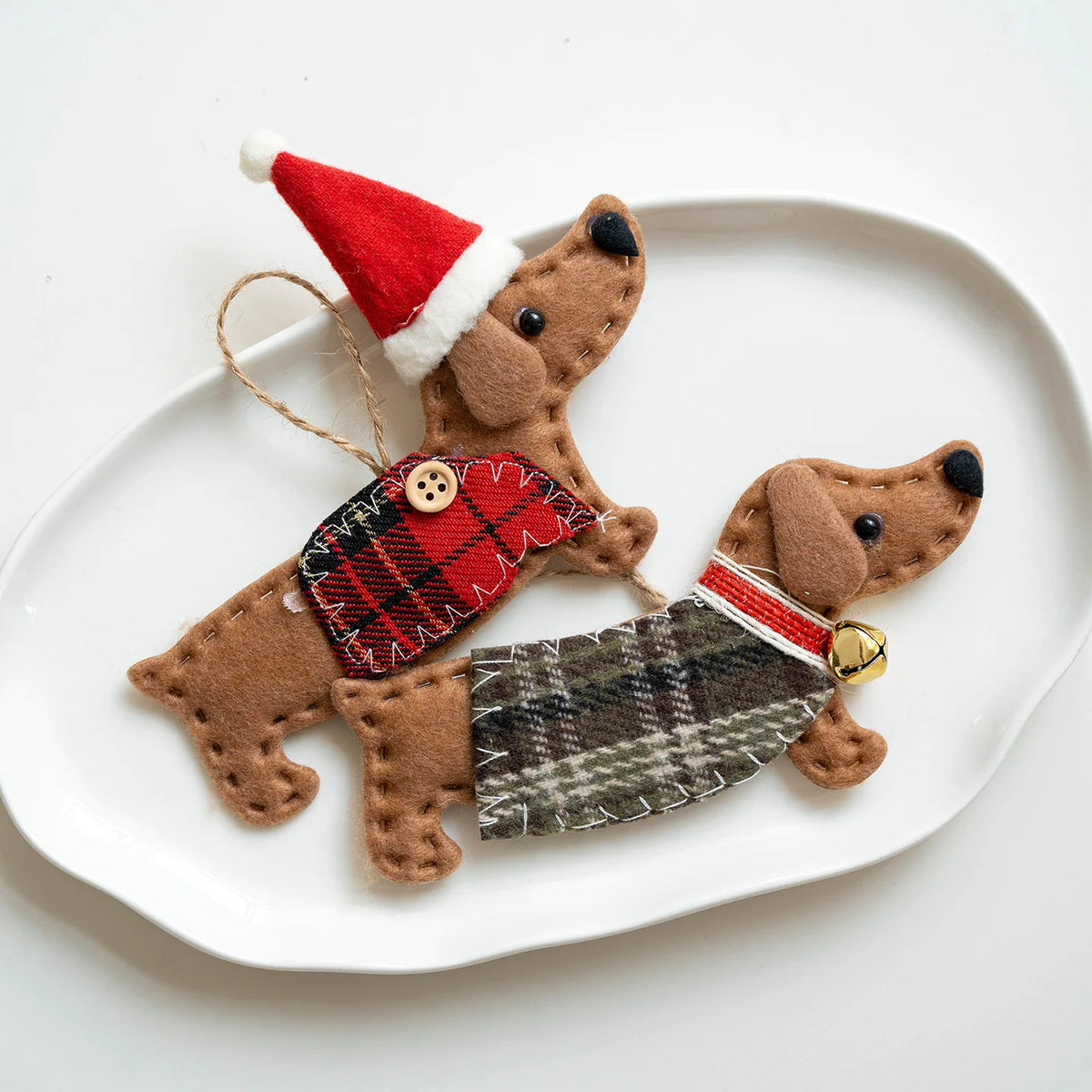 Felt Dachshund Christmas Ornaments – Santa Hat Sausage Dog Plaid Tree Hanging Décor